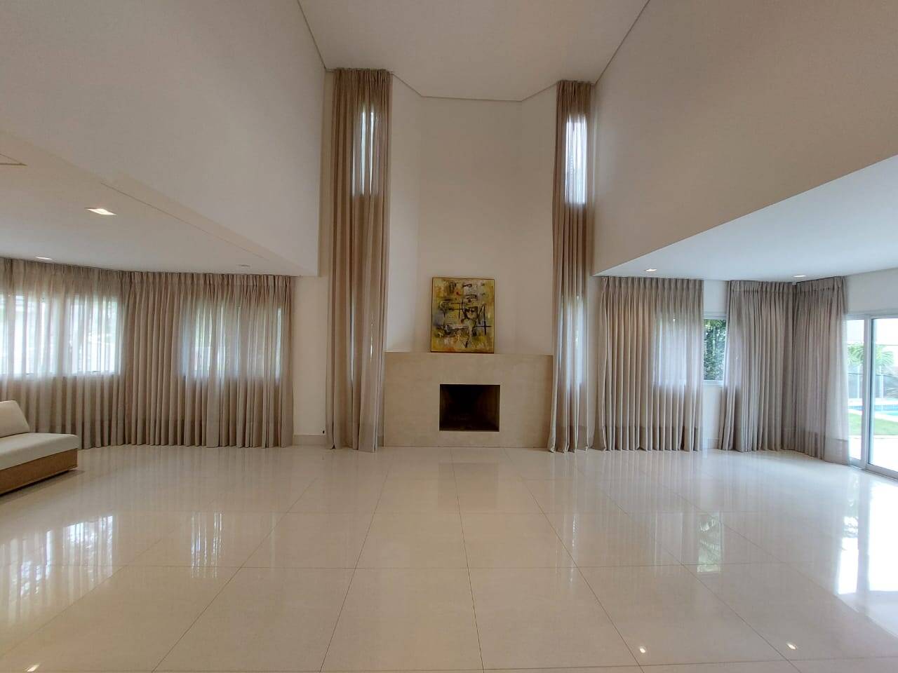 Casa, 4 quartos, 382 m² - Foto 2