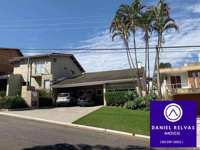 Casa para Venda em Santana de Parnaíba - 2