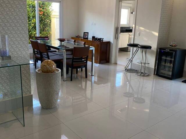 #DA542-CA19 - Casa para Venda em Santana de Parnaíba - SP