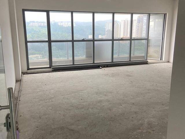 Venda em Dezoito do Forte Empresarial/Alphaville. - Barueri