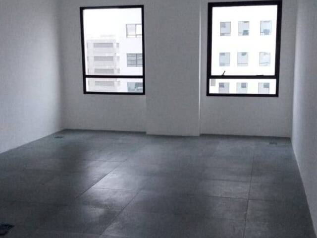 Sala para Locação em Barueri - 1