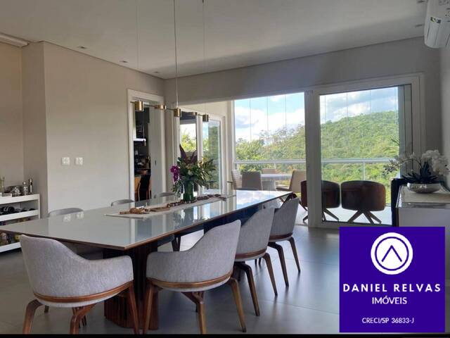 Casa para Venda em Santana de Parnaíba - 4