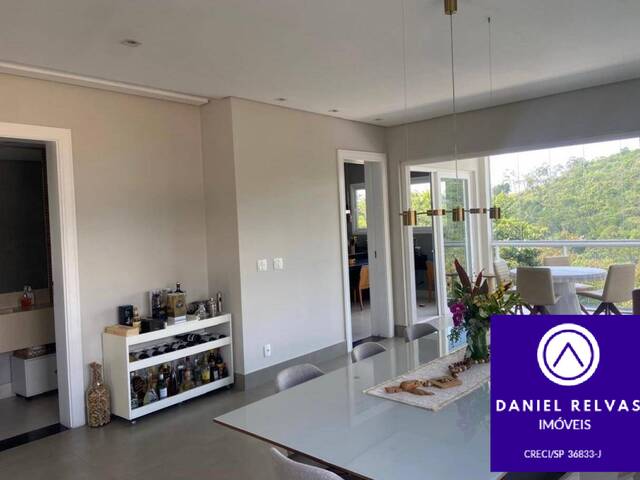 Casa para Venda em Santana de Parnaíba - 5
