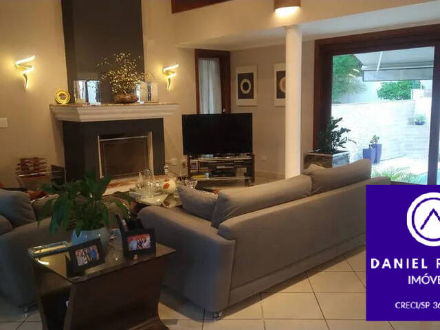 Casa para Venda em Santana de Parnaíba - 5