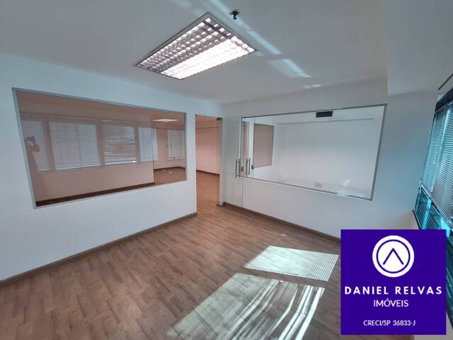 Sala para Venda em Barueri - 4