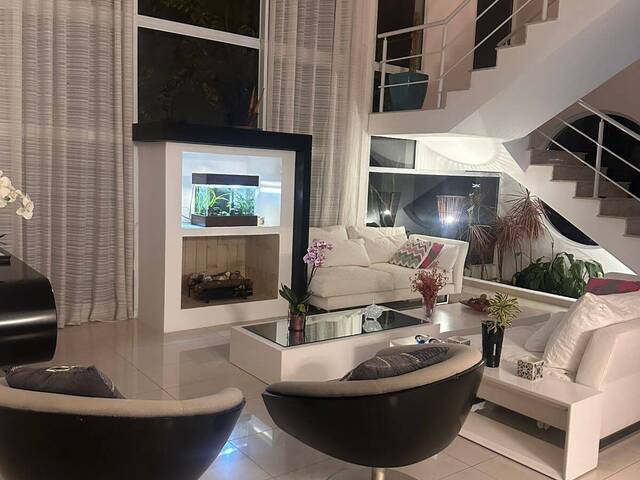 Casa para Locação em Santana de Parnaíba - 4