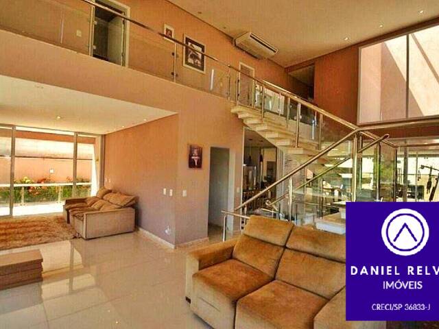 Casa para Venda em Santana de Parnaíba - 4