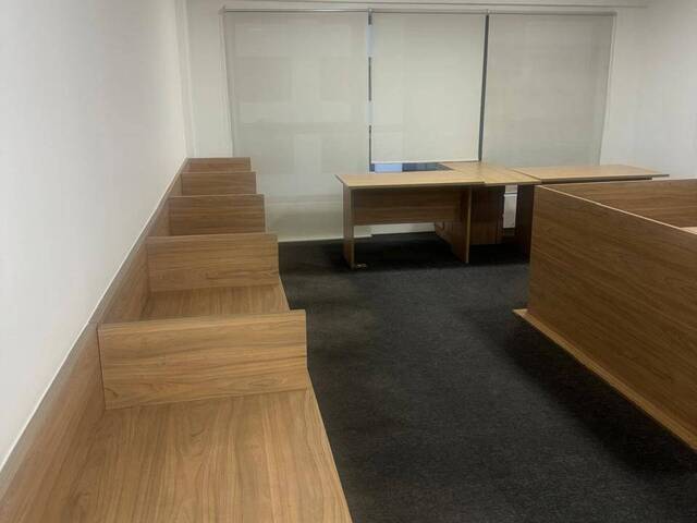 Locação em Alphaville Centro Industrial e Empresarial/Alphaville. - Barueri