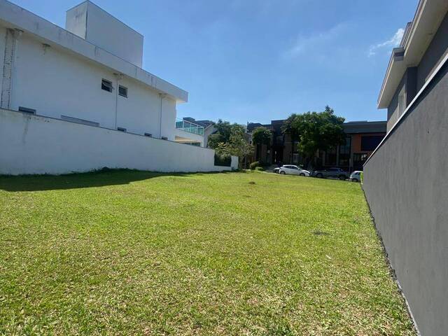 #DA1893 - Terreno para Venda em Santana de Parnaíba - SP - 3