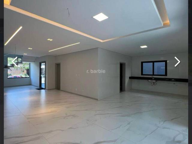 Casa para Venda em Santana de Parnaíba - 5