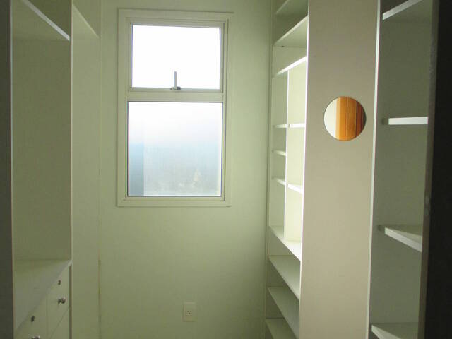 Apartamento para Venda em Santana de Parnaíba - 5