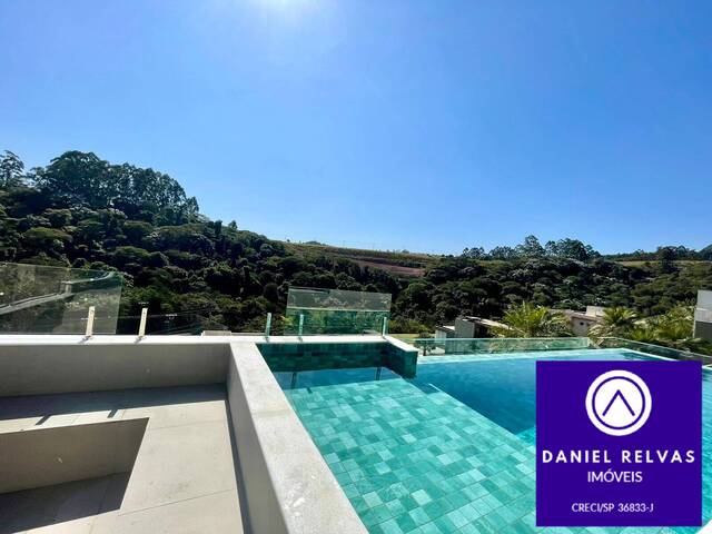 Casa para Venda em Santana de Parnaíba - 5