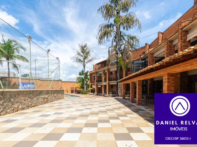 Casa para Venda em Santana de Parnaíba - 3