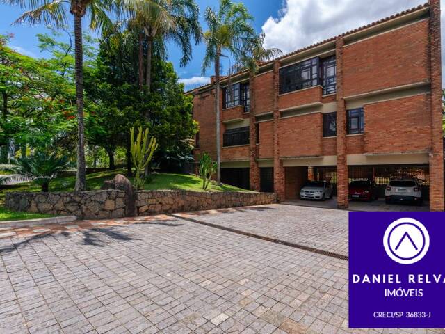 Casa para Venda em Santana de Parnaíba - 2