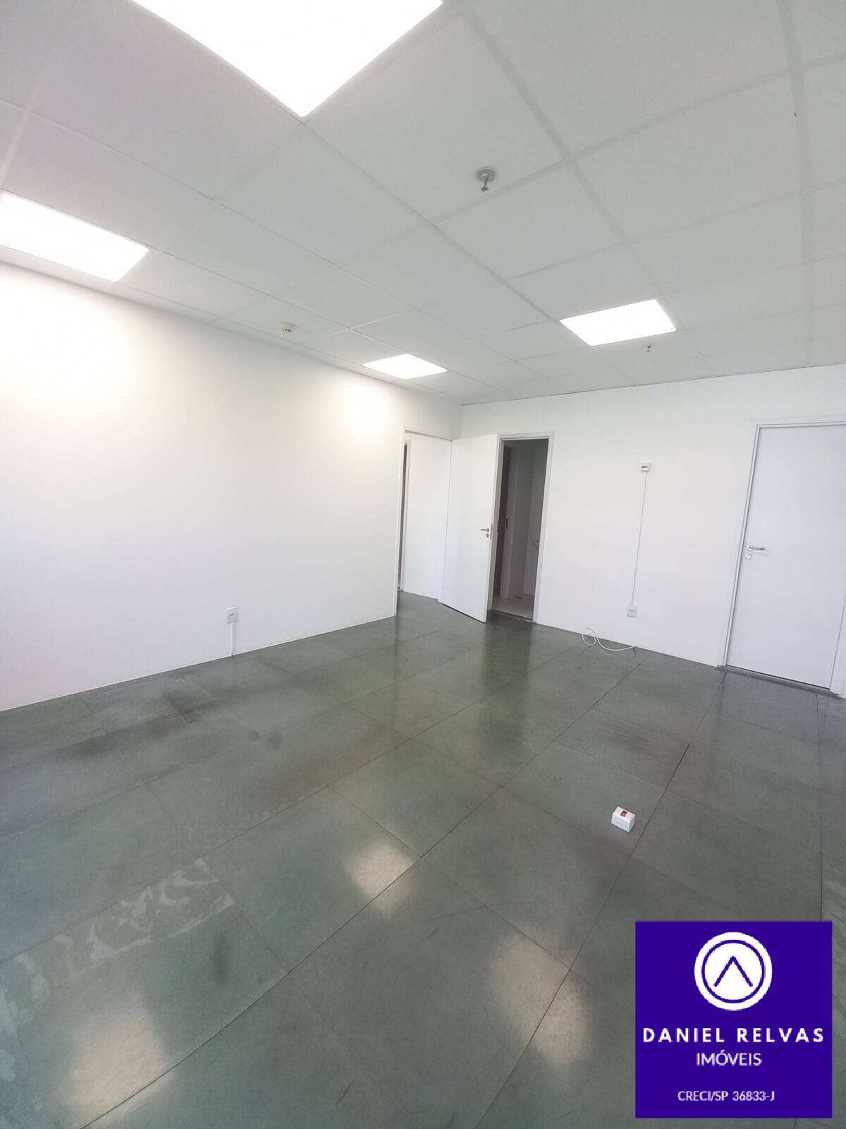 Conjunto Comercial-Sala para alugar, 53m² - Foto 2