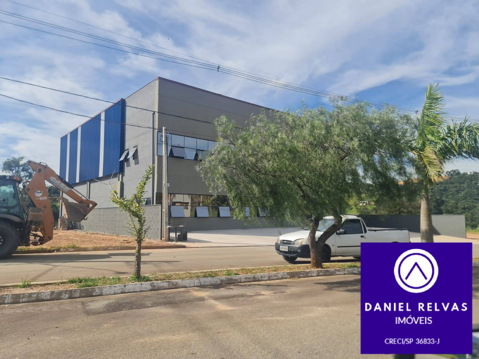 Depósito-Galpão-Armazém para alugar, 600m² - Foto 1