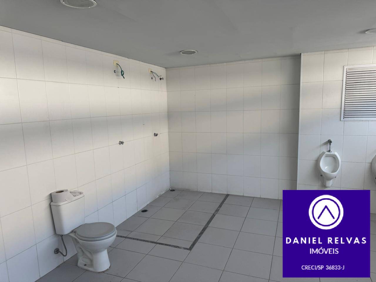 Depósito-Galpão-Armazém para alugar, 1100m² - Foto 9