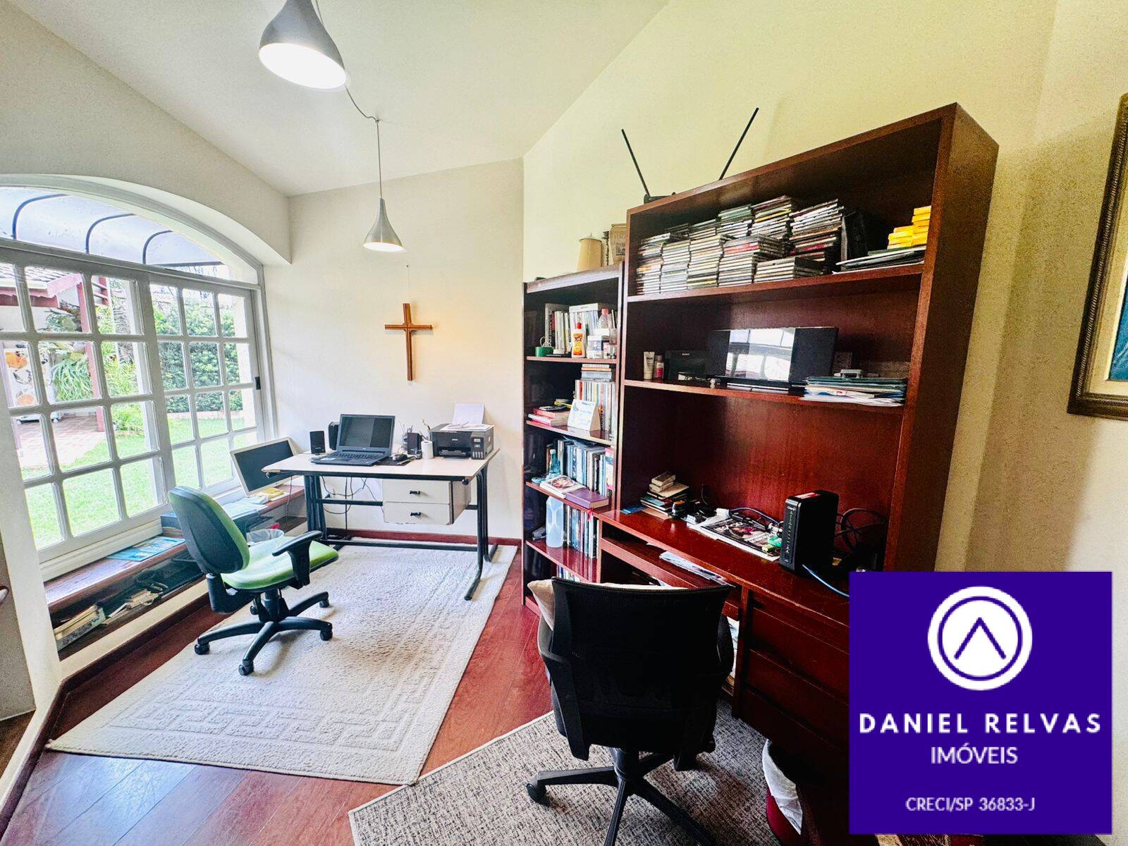 Casa à venda com 3 quartos, 270m² - Foto 9