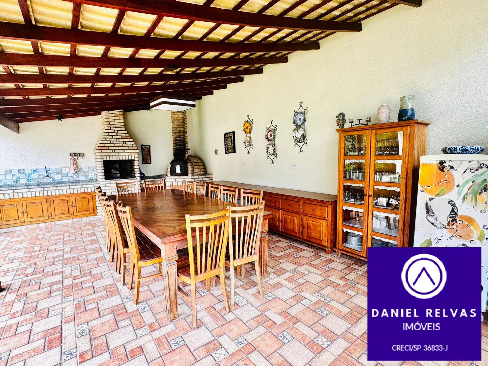 Casa à venda com 3 quartos, 270m² - Foto 10