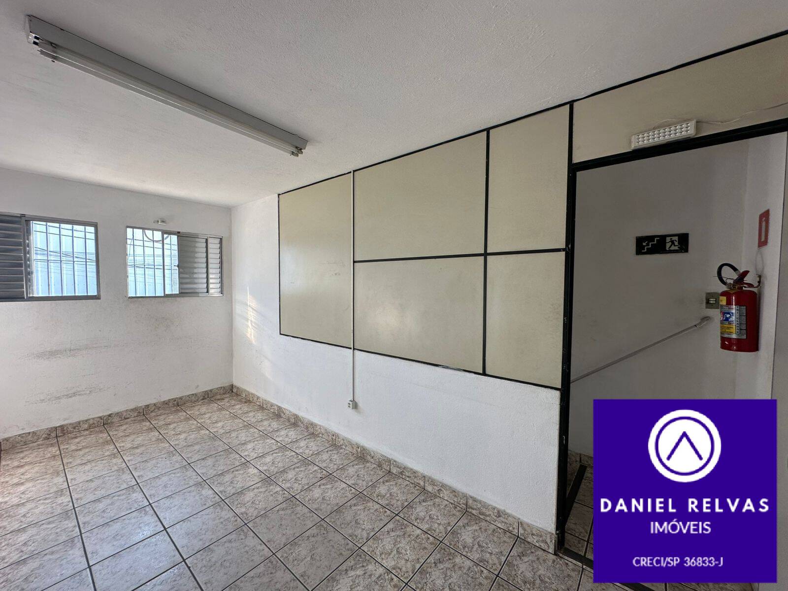 Depósito-Galpão-Armazém para alugar, 400m² - Foto 7