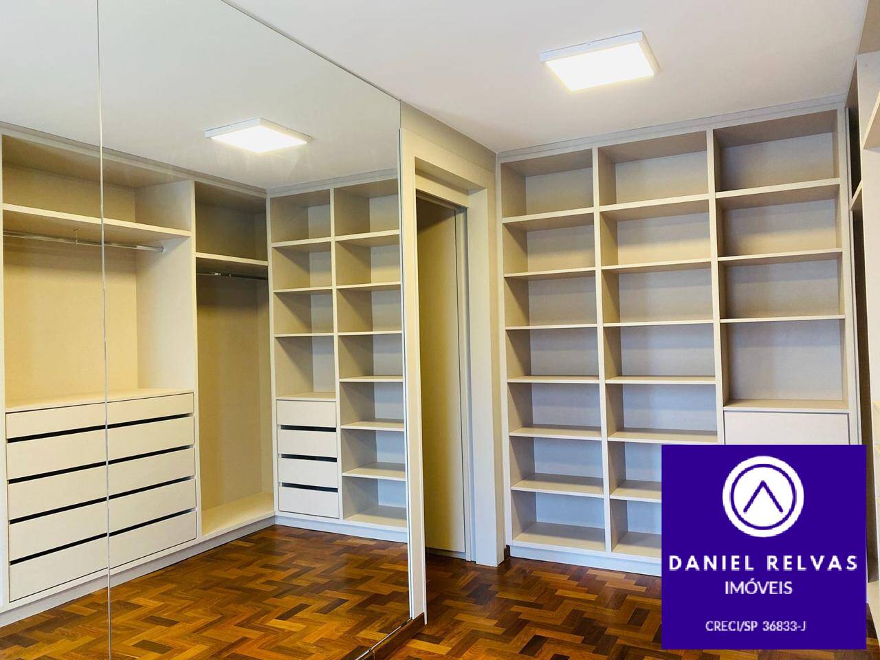 Casa à venda com 4 quartos, 500m² - Foto 14