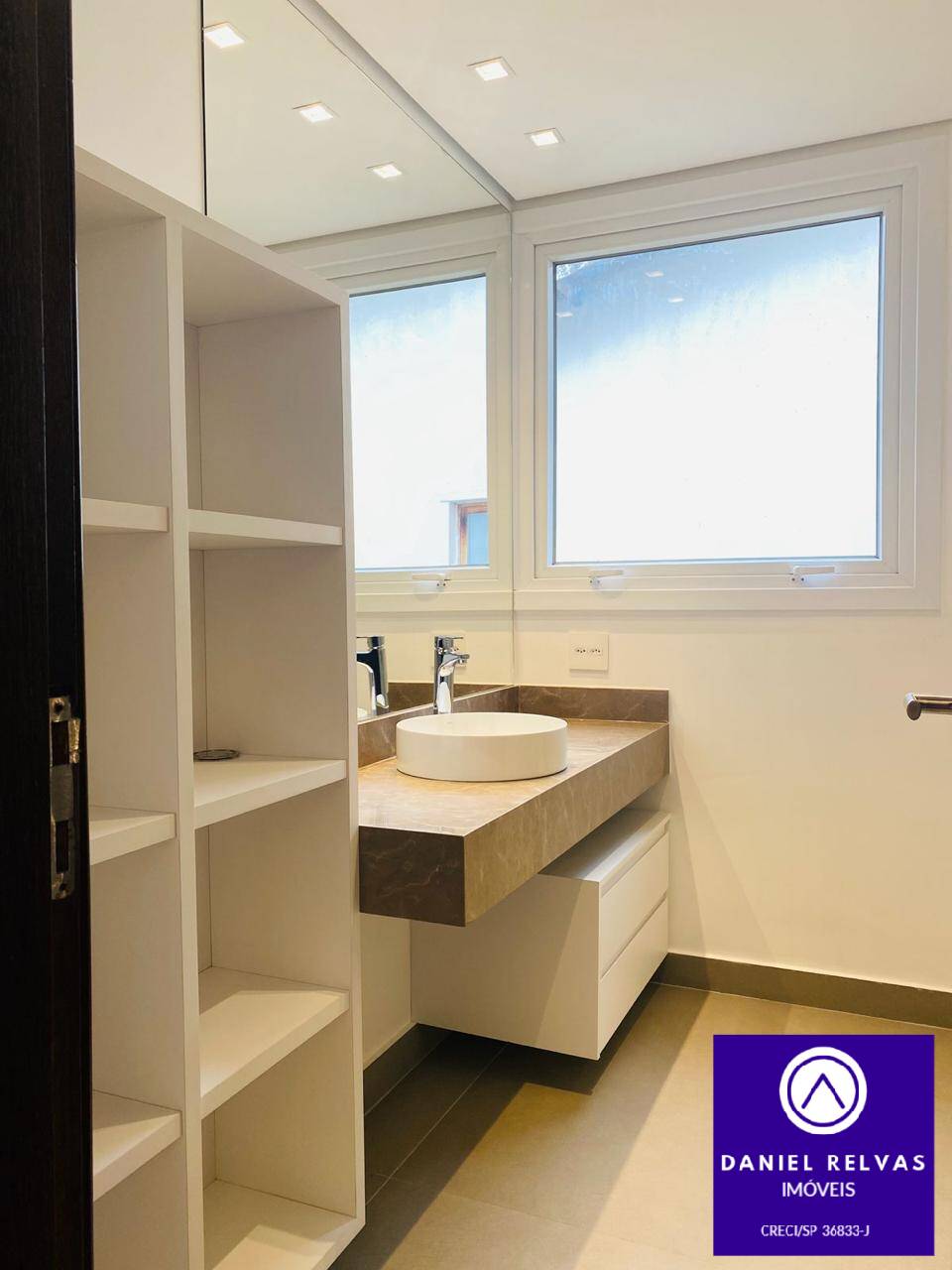 Casa à venda com 4 quartos, 500m² - Foto 24