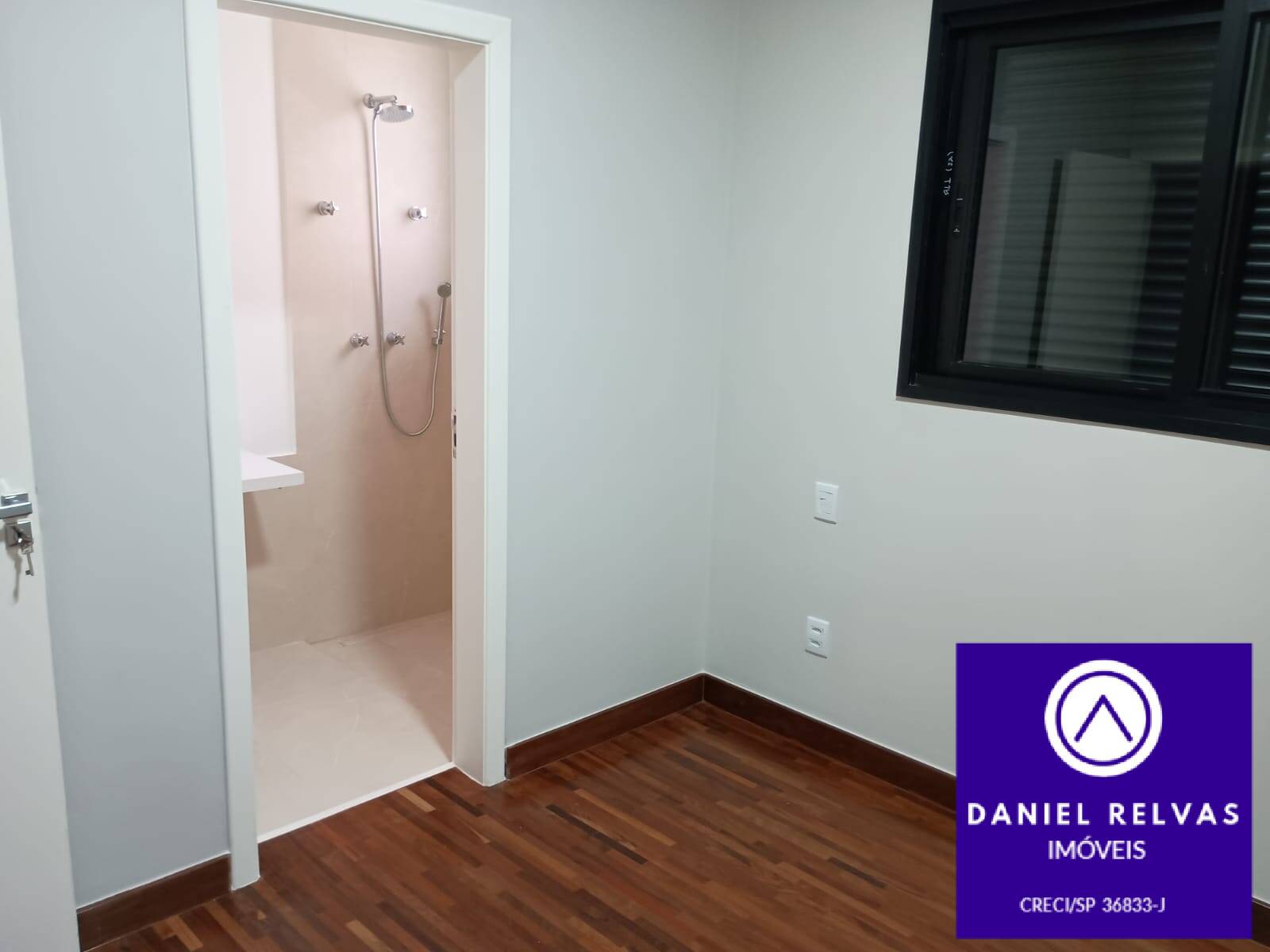 Casa, 4 quartos, 275 m² - Foto 8