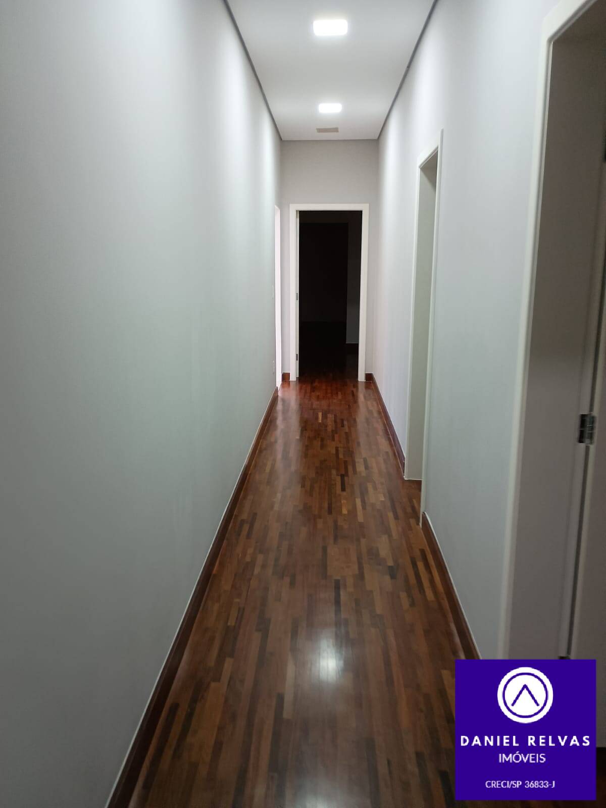 Casa, 4 quartos, 275 m² - Foto 9