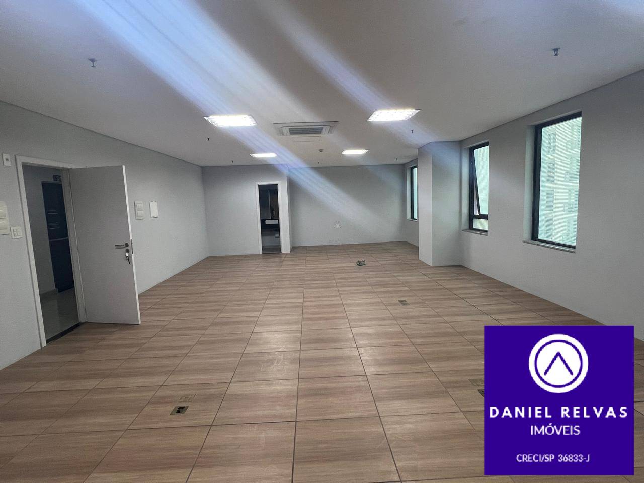 Sala-Conjunto, 100 m² - Foto 1