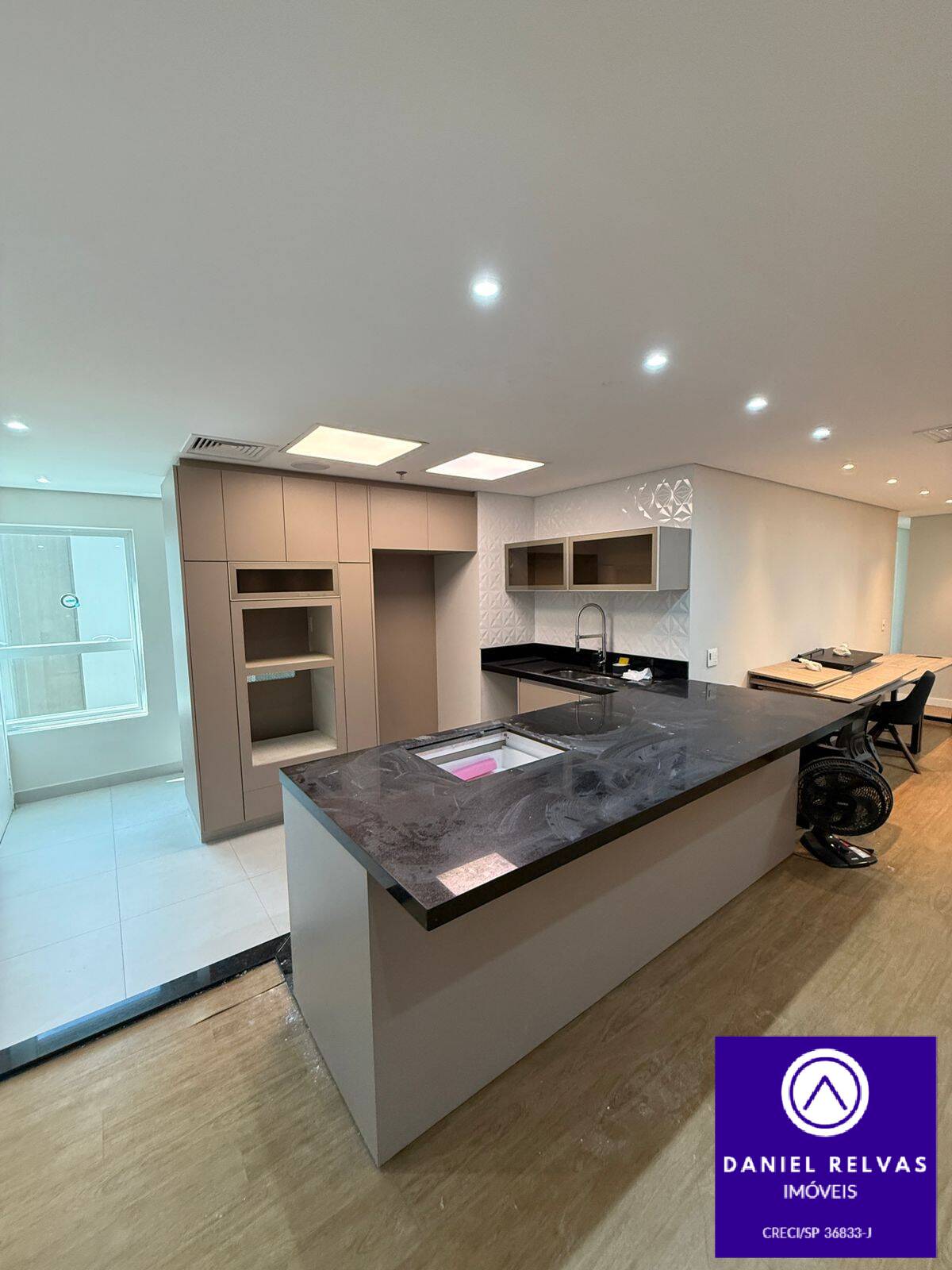 Sala-Conjunto, 126 m² - Foto 1