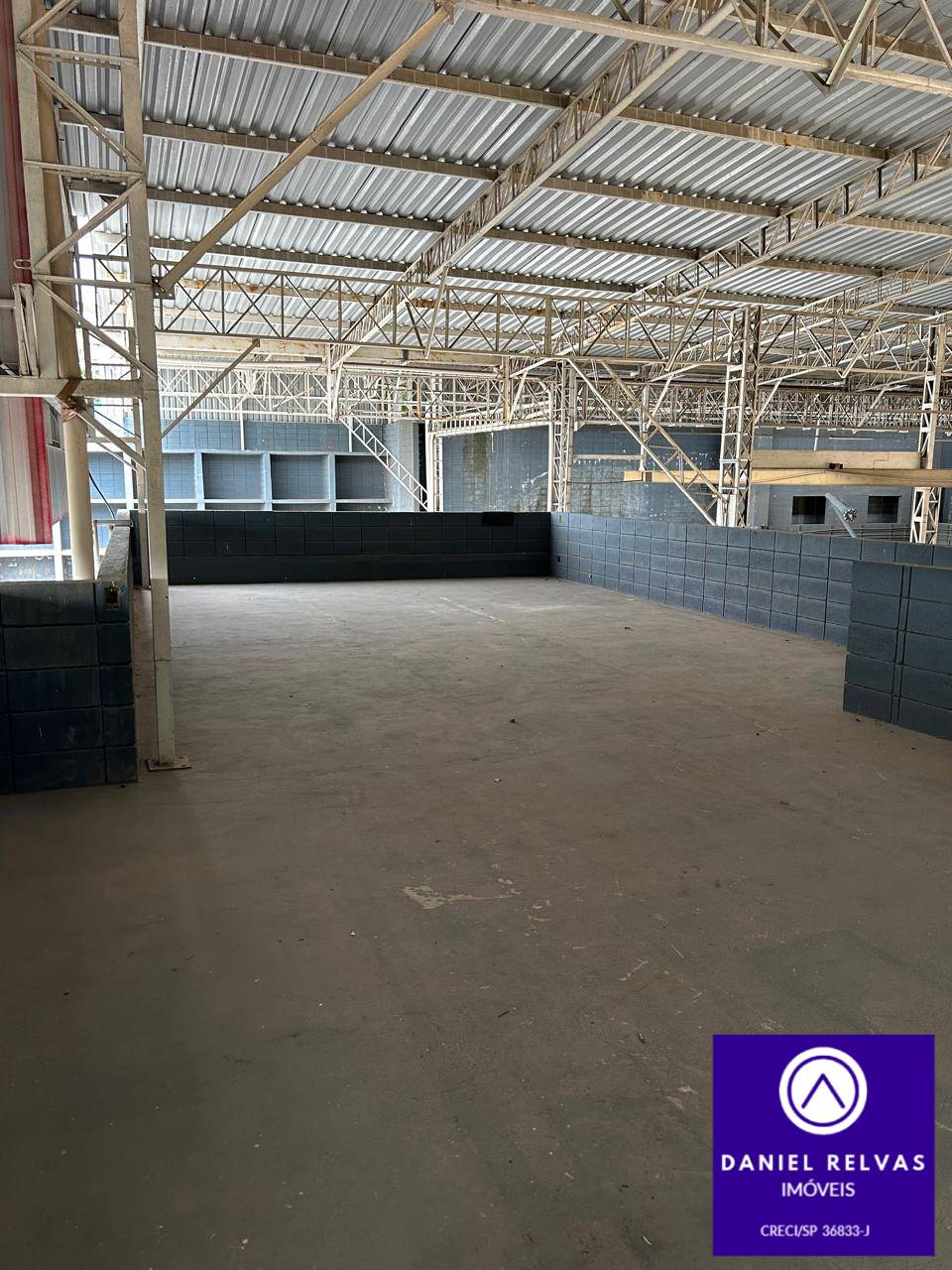 Depósito-Galpão, 2000 m² - Foto 1