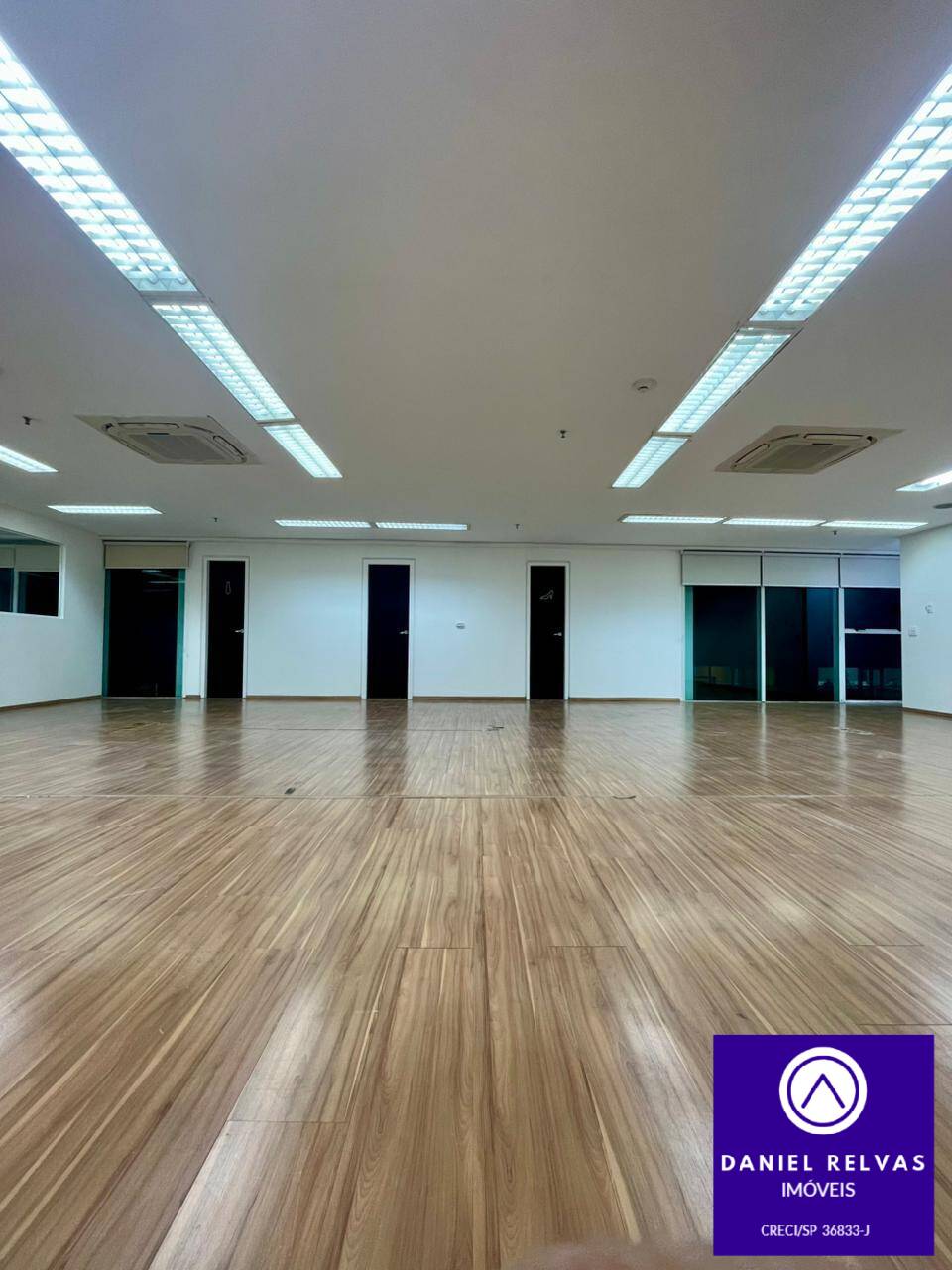 Sala-Conjunto, 204 m² - Foto 1